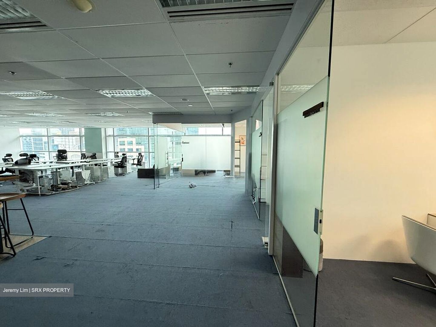 Samsung Hub (D1), Office #523018201